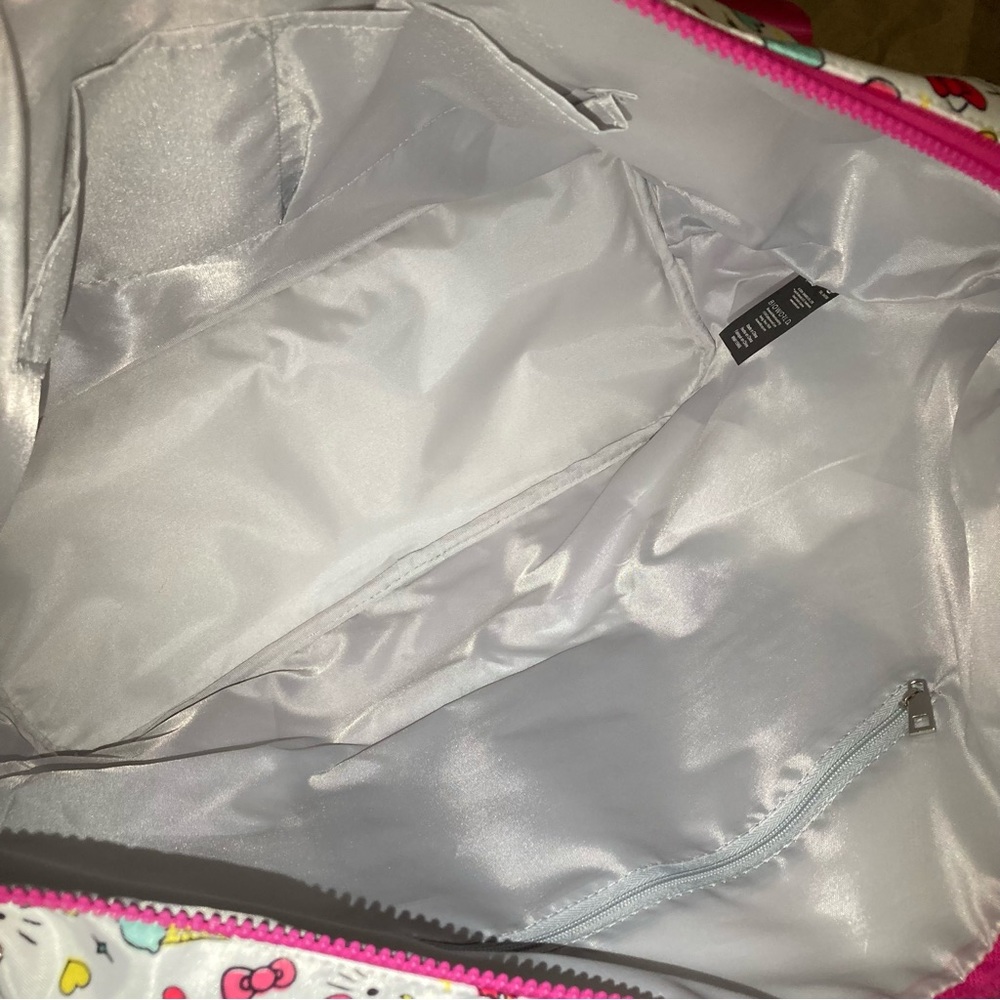 Hello kitty bag - Picture 10 of 13